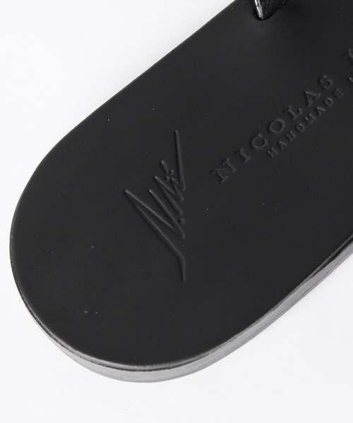 NICOLAS LAINAS（ニコラスライナス）の「【NICOLAS LAINAS】メタルモチーフトングフラットサンダル（サンダル・レディース・ブラウン/ブラック・37/38）」の18枚目の写真