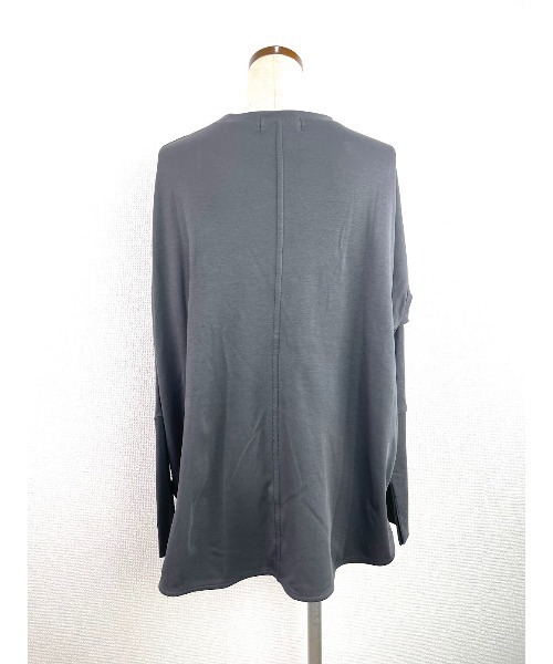 WORLD WIDE LOVE!(ワールドワイドラブ)の「デッドフォンスリーブスリットロンTEE(Tシャツ/カットソー・レディース・ライトベージュ/スミクロ/ホワイト・1)」の11枚目の写真