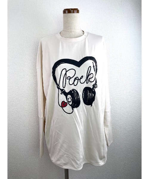 WORLD WIDE LOVE!(ワールドワイドラブ)の「デッドフォンスリーブスリットロンTEE(Tシャツ/カットソー・レディース・ライトベージュ/スミクロ/ホワイト・1)」の16枚目の写真