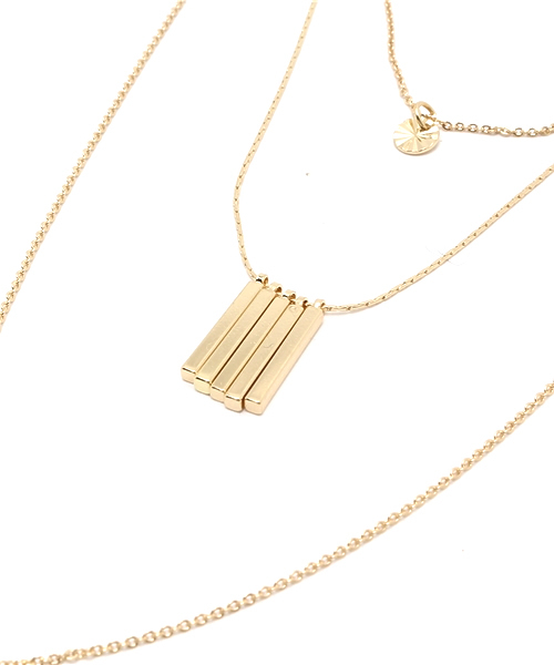 one after another NICE CLAUP（ワンアフターアナザーナイスクラップ）の「【ナイスクラップ】３連ネックレス（ネックレス・レディース・ゴールド・FREE）」の4枚目の写真