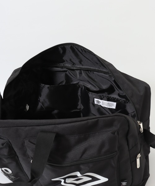 UMBRO(アンブロ)の「umbro ダブルプリントボストンバッグ(ボストンバッグ・メンズ・ブラック・FREE)」の9枚目の写真
