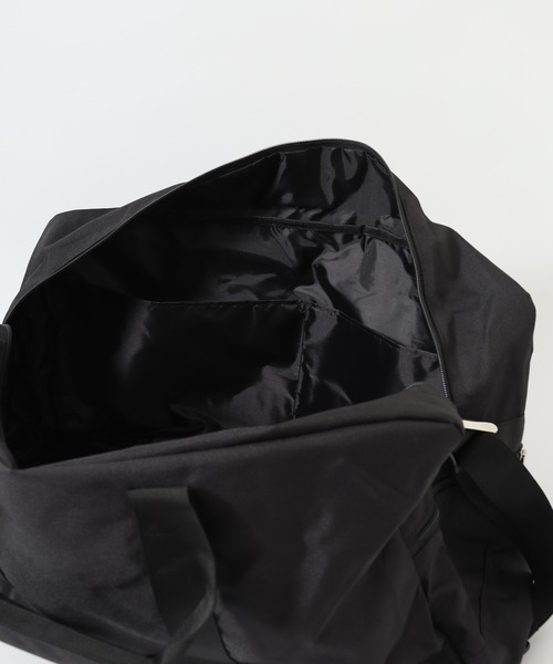 UMBRO(アンブロ)の「umbro ダブルプリントボストンバッグ(ボストンバッグ・メンズ・ブラック・FREE)」の8枚目の写真