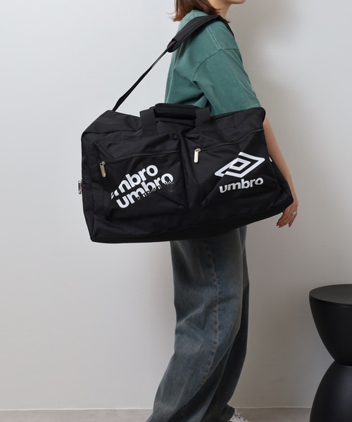 UMBRO(アンブロ)の「umbro ダブルプリントボストンバッグ(ボストンバッグ・メンズ・ブラック・FREE)」の3枚目の写真