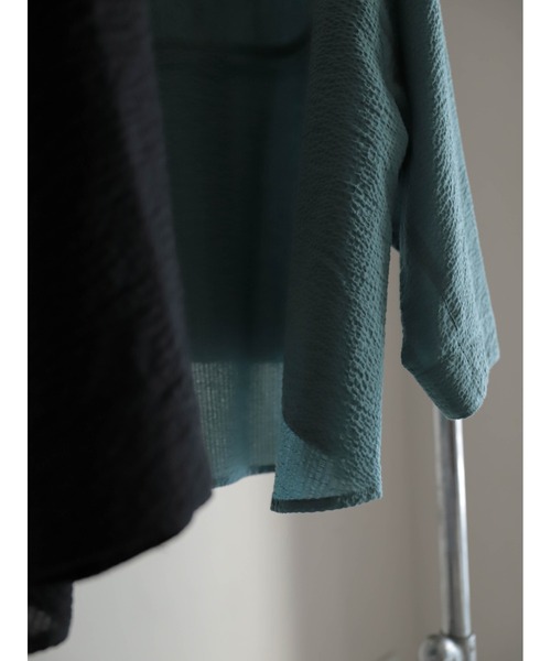 FIL DE FER(フィルデフェール)の「プリント×サッカーコンビ ドルマンシャツ(シャツ/ブラウス・レディース・グリーン/ブラック・FREE)」の11枚目の写真