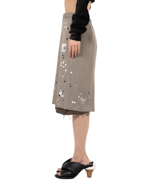 Maison MIHARA YASUHIRO（メゾンミハラヤスヒロ）の「Embellished Skirt（スカート・レディース・ブラック・38/36）」の12枚目の写真