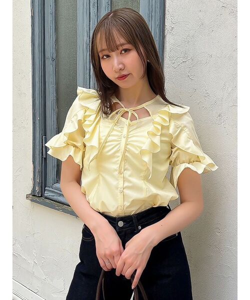 dazzlin(ダズリン)の「デコルテオープンペプラムブラウス(シャツ/ブラウス・レディース・オフホワイト/ブルー/アイボリー/イエロー・FREE)」の10枚目の写真