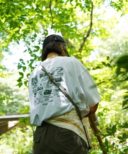 PARKS PROJECT（パークスプロジェクト）の「■【PARKS PROJECT】 別注グラフィックアソート半袖Tee（Tシャツ/カットソー・メンズ・ホワイト系その他2/ホワイト系その他3/ホワイト系その他/ホワイト/チャコールグレー・MEDIUM/LARGE）」の12枚目の写真