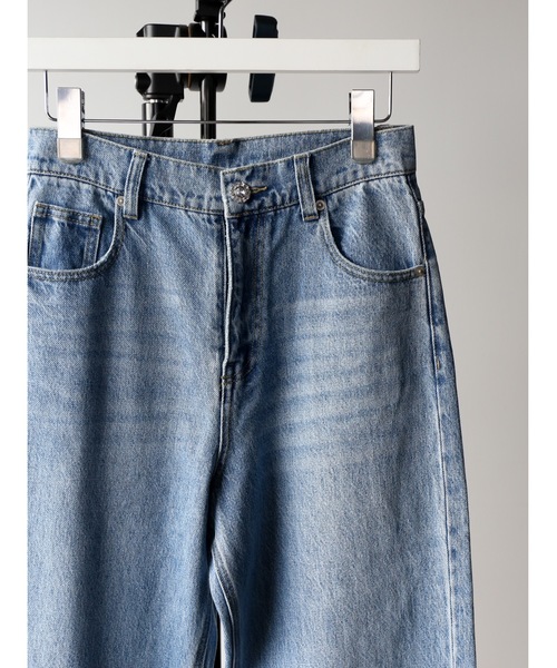 Katrin TOKYO(カトリーントーキョー)の「bijou button straight denim(デニムパンツ・レディース・グレー/ライトブルー・S/S-Short/XS-Regular/XS-Short/M)」の2枚目の写真