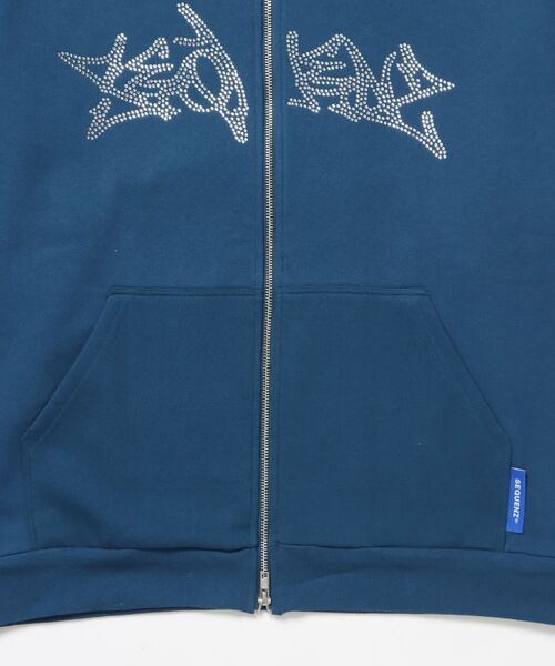 SEQUENZ(シークエンズ)の「【SEQUENZ(シークエンズ)】RHINE STONE ZIP P/K / ラインストーン ジップパーカー 裏起毛 フーディ スウェット(パーカー・メンズ・ブルー/ピンク系その他/ブラック・LARGE/MEDIUM/SMALL)」の21枚目の写真