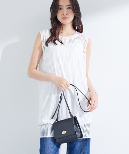 INDIVI(インディヴィ)の「【洗える/セットアップ可能】ラッセルチュニック(チュニック・レディース・ブラック/ホワイト・15 /13/05/38/34)」の2枚目の写真