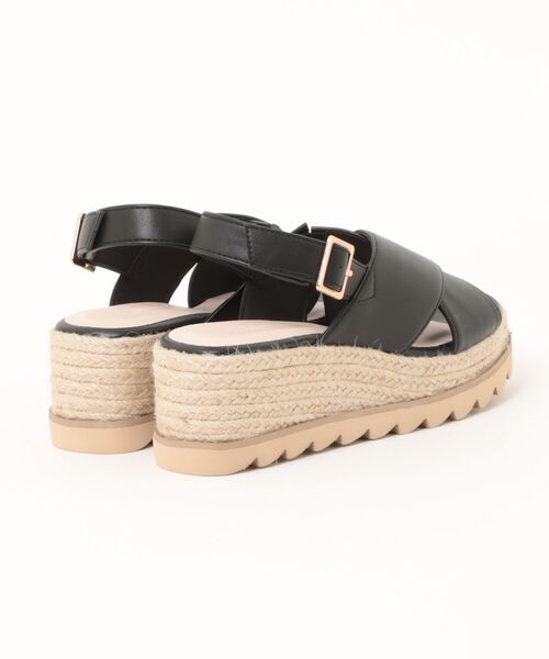 Elura(エルーラ)の「厚底ジュートクロスサンダル(サンダル・レディース・ブラウン/ブラック・LARGE/MEDIUM/SMALL)」の22枚目の写真