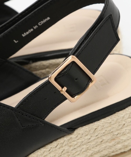 Elura(エルーラ)の「厚底ジュートクロスサンダル(サンダル・レディース・ブラウン/ブラック・LARGE/MEDIUM/SMALL)」の17枚目の写真