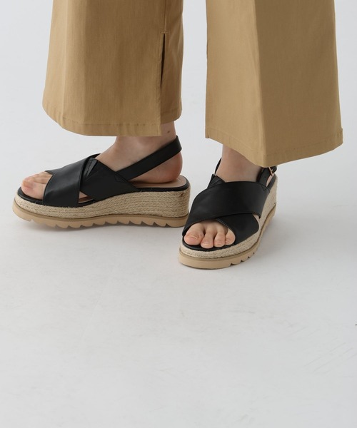 Elura(エルーラ)の「厚底ジュートクロスサンダル(サンダル・レディース・ブラウン/ブラック・LARGE/MEDIUM/SMALL)」の8枚目の写真