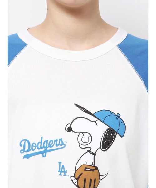 Ungrid（アングリッド）の「【MLB×PEANUTS】ラグランTee（Tシャツ/カットソー・レディース・ブルー/ブラウン/ネイビー・FREE）」の18枚目の写真