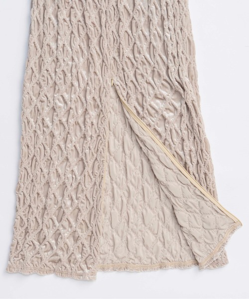 MAISON SPECIAL(メゾンスペシャル)の「Velor Shirring Skirt/ベロアシャーリングスカート■セットアップ対応■(スカート・レディース・ブラック/オフホワイト・36/38)」の14枚目の写真