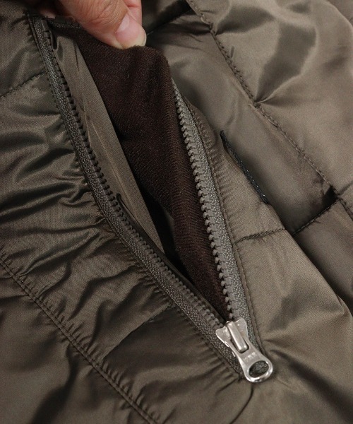archivio(アルチビオ)の「<MENS>異素材切替中綿撥水ブルゾン(ブルゾン・メンズ・ブラック/カーキ/グレー・M/L/LL)」の18枚目の写真