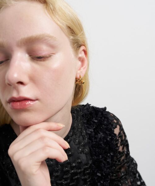 LANVIN en Bleu（ランバンオンブルー）の「メタルボールピアス（ピアス（両耳用）・レディース・ゴールド/シルバー・FREE）」の3枚目の写真