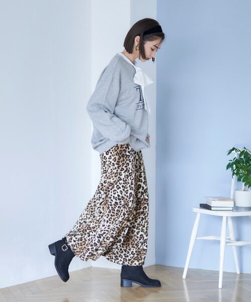 Remind me and forever（リマインドミーアンドフォーエバー）の「【nane】ヴィンテージ加工スエットプルオーバー（スウェット・レディース・ブラウン/レッド/グレー・FREE）」の14枚目の写真