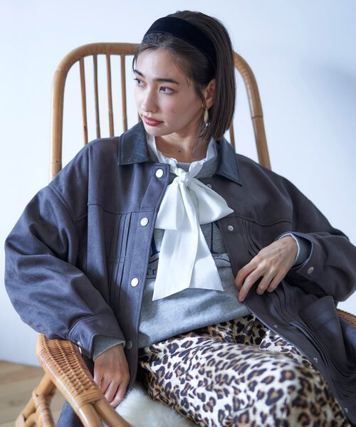 Remind me and forever（リマインドミーアンドフォーエバー）の「【nane】ヴィンテージ加工スエットプルオーバー（スウェット・レディース・ブラウン/レッド/グレー・FREE）」の18枚目の写真