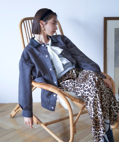 Remind me and forever（リマインドミーアンドフォーエバー）の「【nane】ヴィンテージ加工スエットプルオーバー（スウェット・レディース・ブラウン/レッド/グレー・FREE）」の19枚目の写真