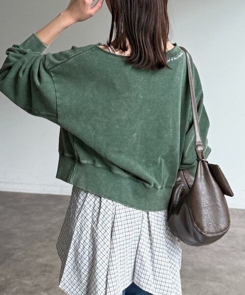 CPCM（シーピーシーエム）の「【ASUKA監修】パウダー加工ワンショルスウェット（スウェット・レディース・チャコールグレー/ネイビー/レッド/グリーン/グレー・FREE/SMALL）」の18枚目の写真