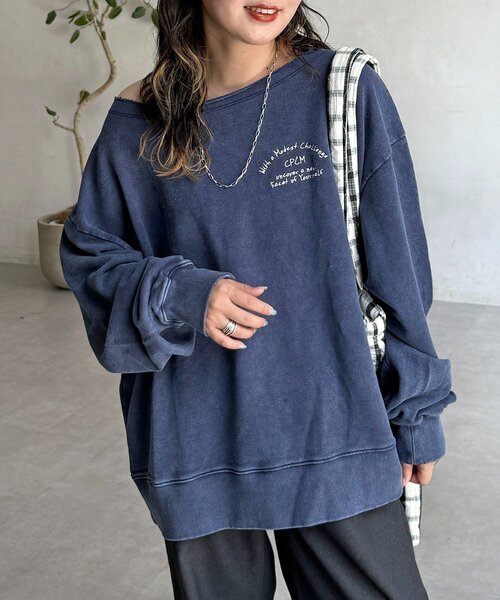 CPCM（シーピーシーエム）の「【ASUKA監修】パウダー加工ワンショルスウェット（スウェット・レディース・チャコールグレー/ネイビー/レッド/グリーン・FREE）」の11枚目の写真