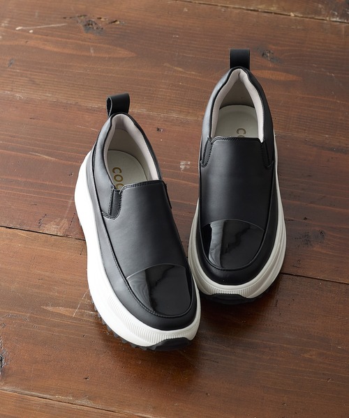 coca(ANDEX shoes product)(コカ)の「軽量 厚底 ボリュームソールスリッポンスニーカー(スニーカー・レディース・ブラック/ホワイト・SMALL/MEDIUM/LARGE)」の5枚目の写真