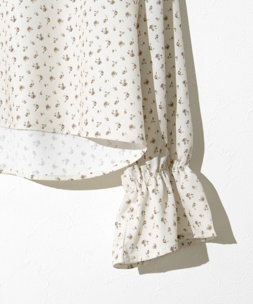 flower（フラワー）の「ラッフルドブルームブラウス（シャツ/ブラウス・レディース・アイボリー/ブラウン・FREE）」の14枚目の写真