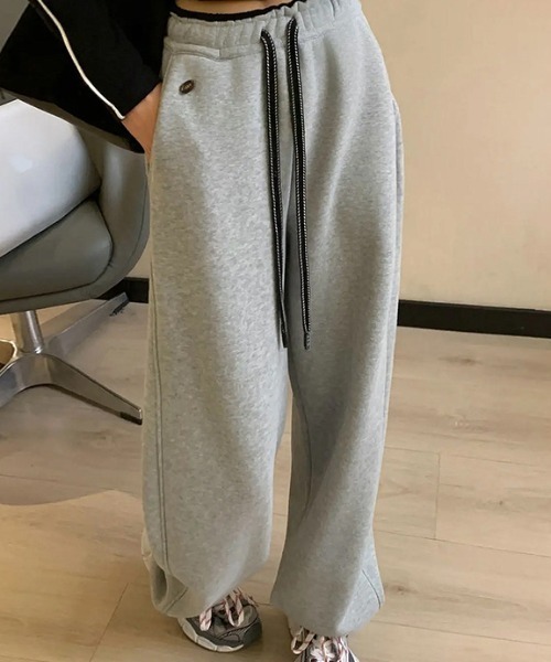 cammie（キャミー）の「ウエストレイヤード裏起毛スエット（スウェットパンツ・レディース・アイボリー/ネイビー/グレー/ブラック・M/L）」の6枚目の写真
