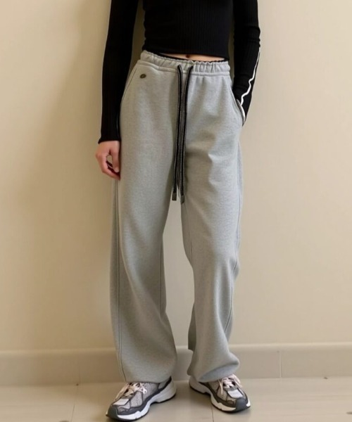 cammie（キャミー）の「ウエストレイヤード裏起毛スエット（スウェットパンツ・レディース・アイボリー/ネイビー/グレー/ブラック・M/L）」の10枚目の写真