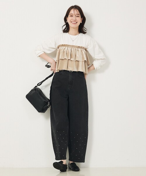 abahouse mavie(アバハウスマヴィ)の「【WEB Domani掲載】ベロアビスチェ付ロンT(Tシャツ/カットソー・レディース・ベージュ/グレー/チャコールグレー・フリー)」の9枚目の写真