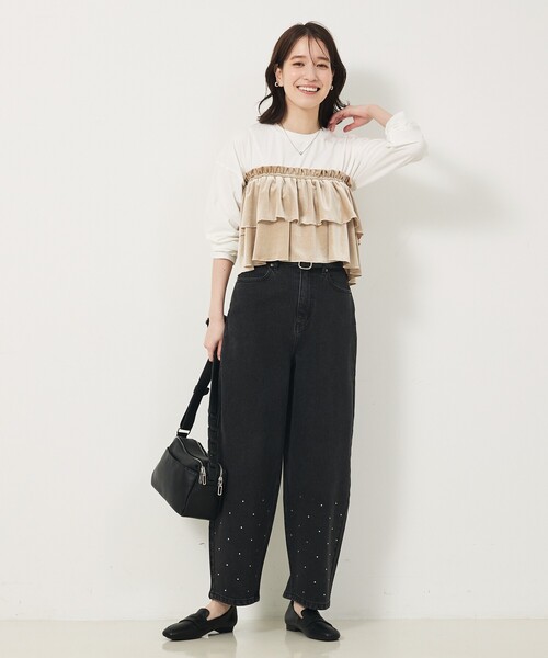 abahouse mavie(アバハウスマヴィ)の「【WEB Domani掲載】ベロアビスチェ付ロンT(Tシャツ/カットソー・レディース・ベージュ/グレー/チャコールグレー・フリー)」の10枚目の写真