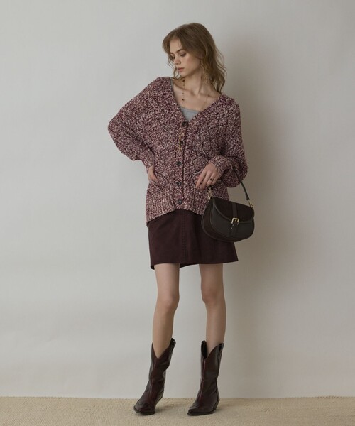 GRACE CONTINENTAL（グレースコンチネンタル）の「オーバーニットカーディガン（カーディガン/ボレロ・レディース・ブラック/ボルドー・36）」の2枚目の写真