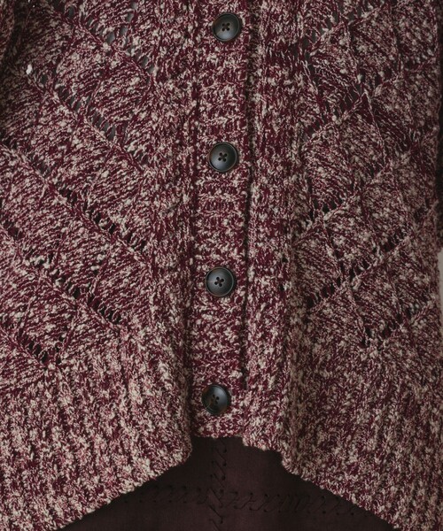 GRACE CONTINENTAL（グレースコンチネンタル）の「オーバーニットカーディガン（カーディガン/ボレロ・レディース・ブラック/ボルドー・36）」の10枚目の写真