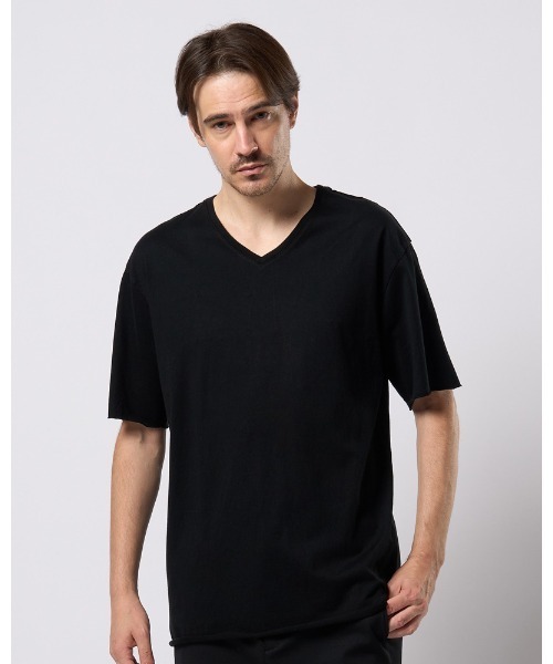 wjk(ダヴルジェイケイ)の「wide cut-off V-neck S/S(Tシャツ/カットソー・メンズ・ホワイト/ブラック・X-LARGE/LARGE/MEDIUM/SMALL)」の3枚目の写真