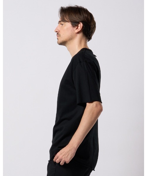 wjk(ダヴルジェイケイ)の「wide cut-off V-neck S/S(Tシャツ/カットソー・メンズ・ホワイト/ブラック・X-LARGE/LARGE/MEDIUM/SMALL)」の4枚目の写真