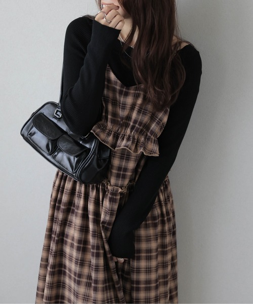 AMELY（エミリー）の「フリルギャザーチェック柄ワンピース（ワンピース・レディース・グレー/ホワイト/グリーン/ブラウン・フリー）」の7枚目の写真