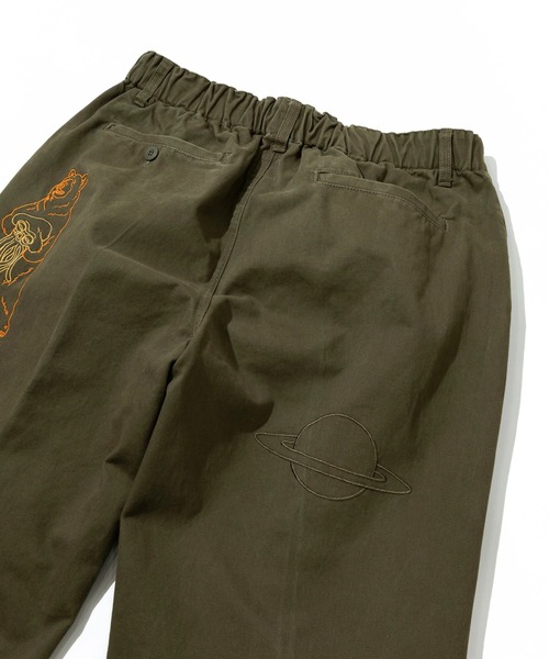 go slow caravan（ゴースローキャラバン）の「ツイル ピーチ起毛 刺繍ワークパンツ（その他パンツ・メンズ・オリーブ/ナチュラル/ネイビー・MEDIUM/LARGE/X-LARGE）」の22枚目の写真