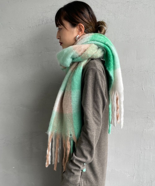 hint hint（ヒントヒント）の「[hint hint/ヒントヒント] 大判ストール(ピンク・グリーン)（ストール/ショール・レディース・ピンク/グリーン・ONE SIZE）」の6枚目の写真