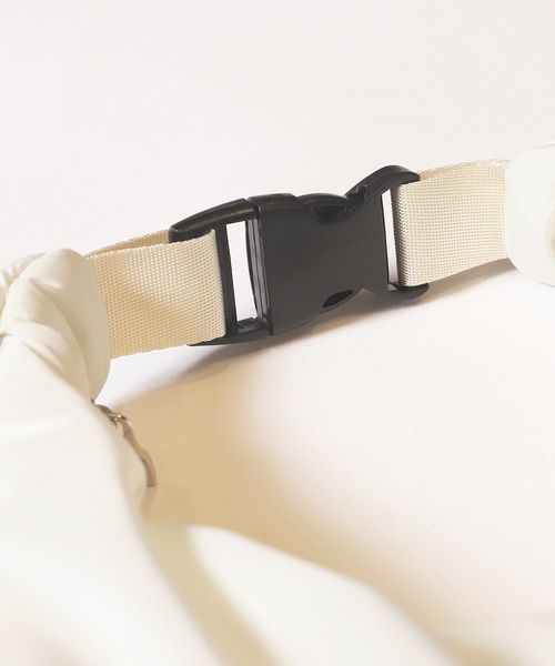 coca(coca)(コカ)の「2wayショルダーバッグ(ショルダーバッグ・レディース・ブラック/アイボリー・ONE SIZE)」の7枚目の写真