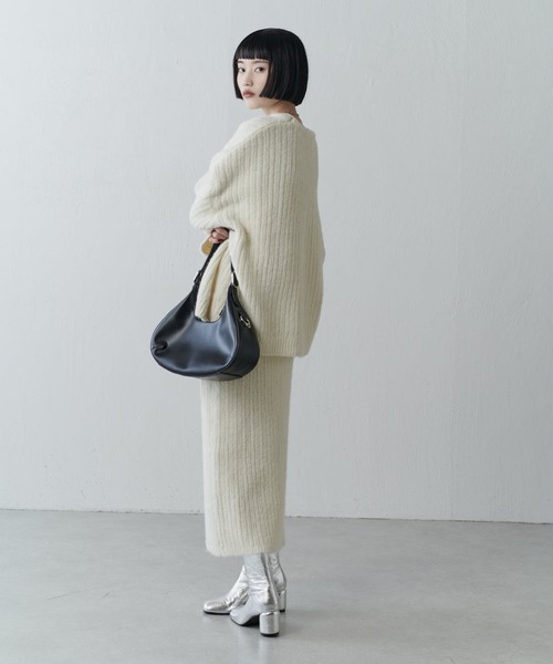 Lui's（ルイス）の「スパンコールセットアップ（ニット/セーター・レディース・アイボリー/チャコールグレー・FREE）」の8枚目の写真