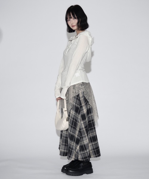 tinkerend(ティンカーエンド)の「Lace V-neck Hooded Tops / レースVネックフード付きトップス(パーカー・レディース・ブラック/グレー/ホワイト・FREE)」の16枚目の写真