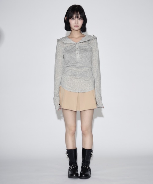 tinkerend(ティンカーエンド)の「Lace V-neck Hooded Tops / レースVネックフード付きトップス(パーカー・レディース・ブラック/グレー/ホワイト・FREE)」の22枚目の写真