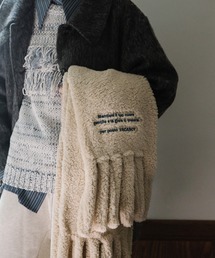 VACANCY(ヴァカンシー)のロゴ刺繍フリンジボアマフラー/ポケット付き(マフラー)