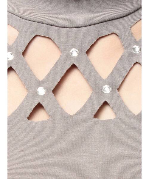 GYDA（ジェイダ）の「latticeカット bijouトップス（Tシャツ/カットソー・レディース・ブラック/グレー・FREE）」の22枚目の写真