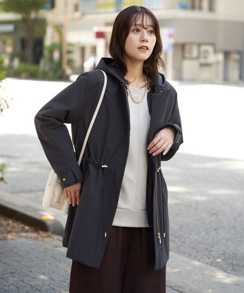 ikka（イッカ）の「【軽量／静電防止】sorona(R)撥水5WAYコート（ブルゾン・レディース・ブラウン/ベージュ/ブラック・M/L/S）」の4枚目の写真