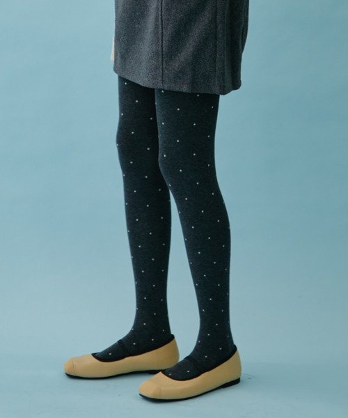 FUULLY STUDIO（フーリィーステューディオ）の「ピンドットタイツ（タイツ/ストッキング・レディース・チャコールグレー/アイボリー・FREE）」の13枚目の写真