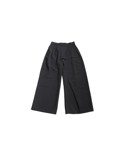 antiqua(アンティカ)の「アシメ ドレープ ワイドパンツ(その他パンツ・レディース・ブラック・MEDIUM/LARGE)」の10枚目の写真