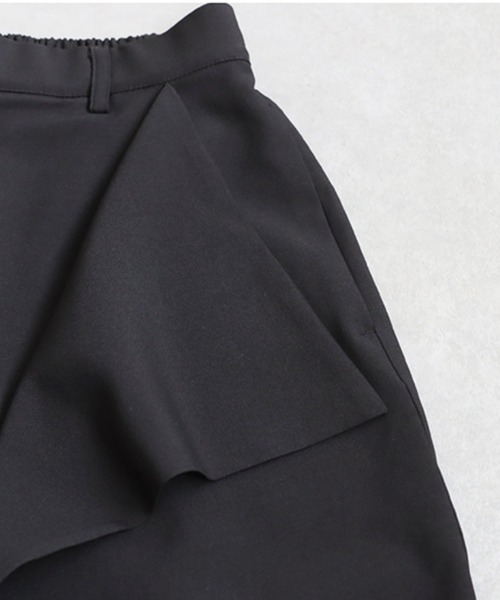 antiqua(アンティカ)の「アシメ ドレープ ワイドパンツ(その他パンツ・レディース・ブラック・MEDIUM/LARGE)」の11枚目の写真