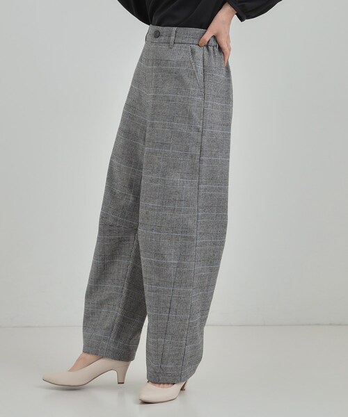 DRESKIP（ドレスキップ）の「【あったか】クラシカルなチェック柄 裏起毛カーブパンツ（その他パンツ・レディース・グレー系1/ベージュ系1・01/02/03/04）」の4枚目の写真